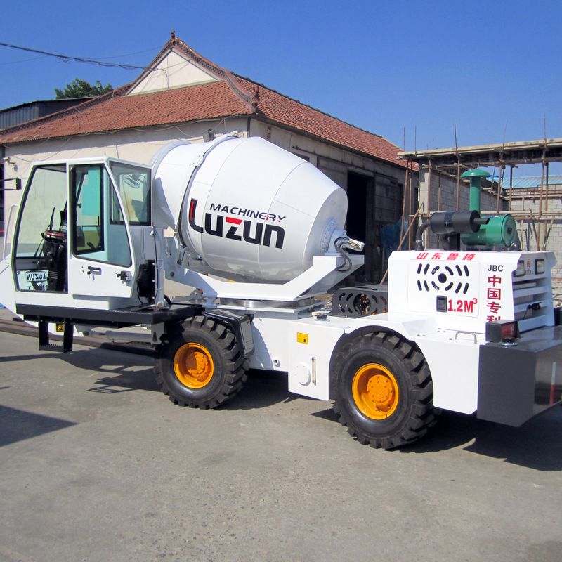 JBC1.2R Self Loading Concrete Mixer